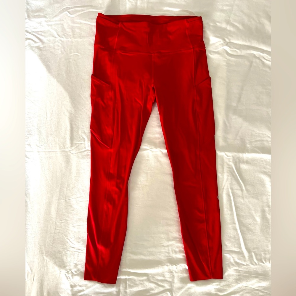 Lululemon Fast and Free Leggings Size 8 (made with OG material)
